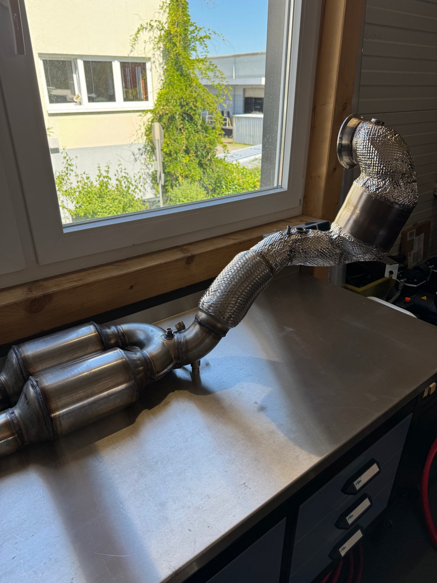 HJS Edelstahl Ø76mm Downpipe mit Kat und OPF Super-Sound-Version VW Golf 8 R OPF