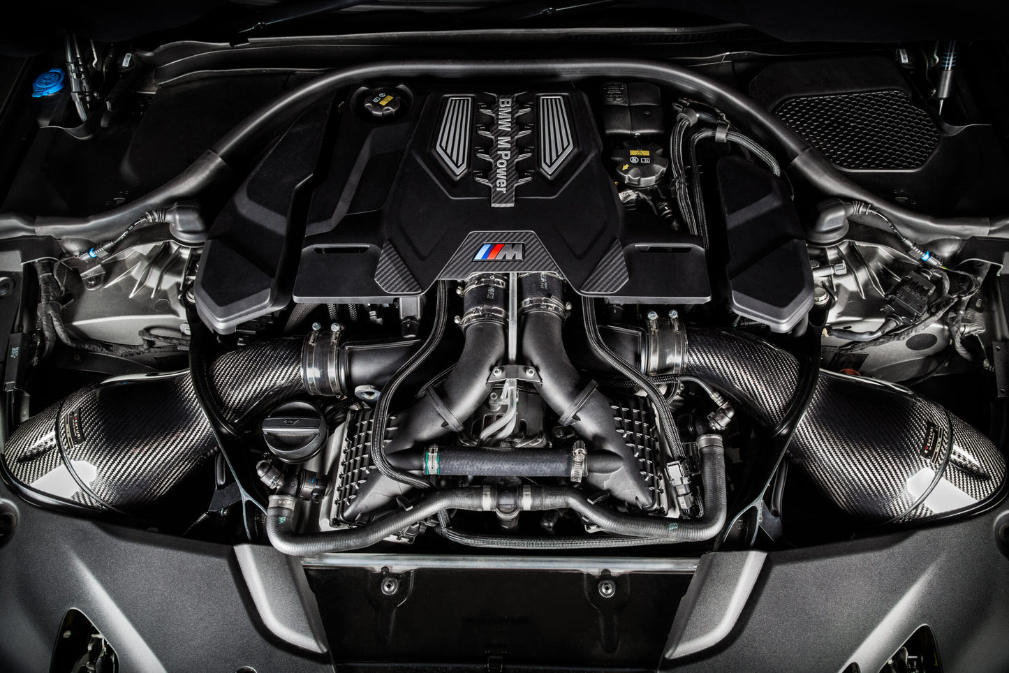 Eventuri Ansaugung Carbon BMW F90 M5 F92 M8 mit Teilegutachten