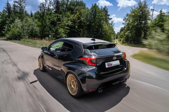 Toyota GR Yaris vFL KW Gewindefahrwerk V3 inox